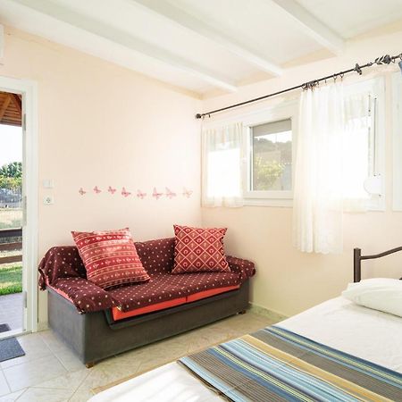 Agatha House Aparthotel Valtí Exterior foto