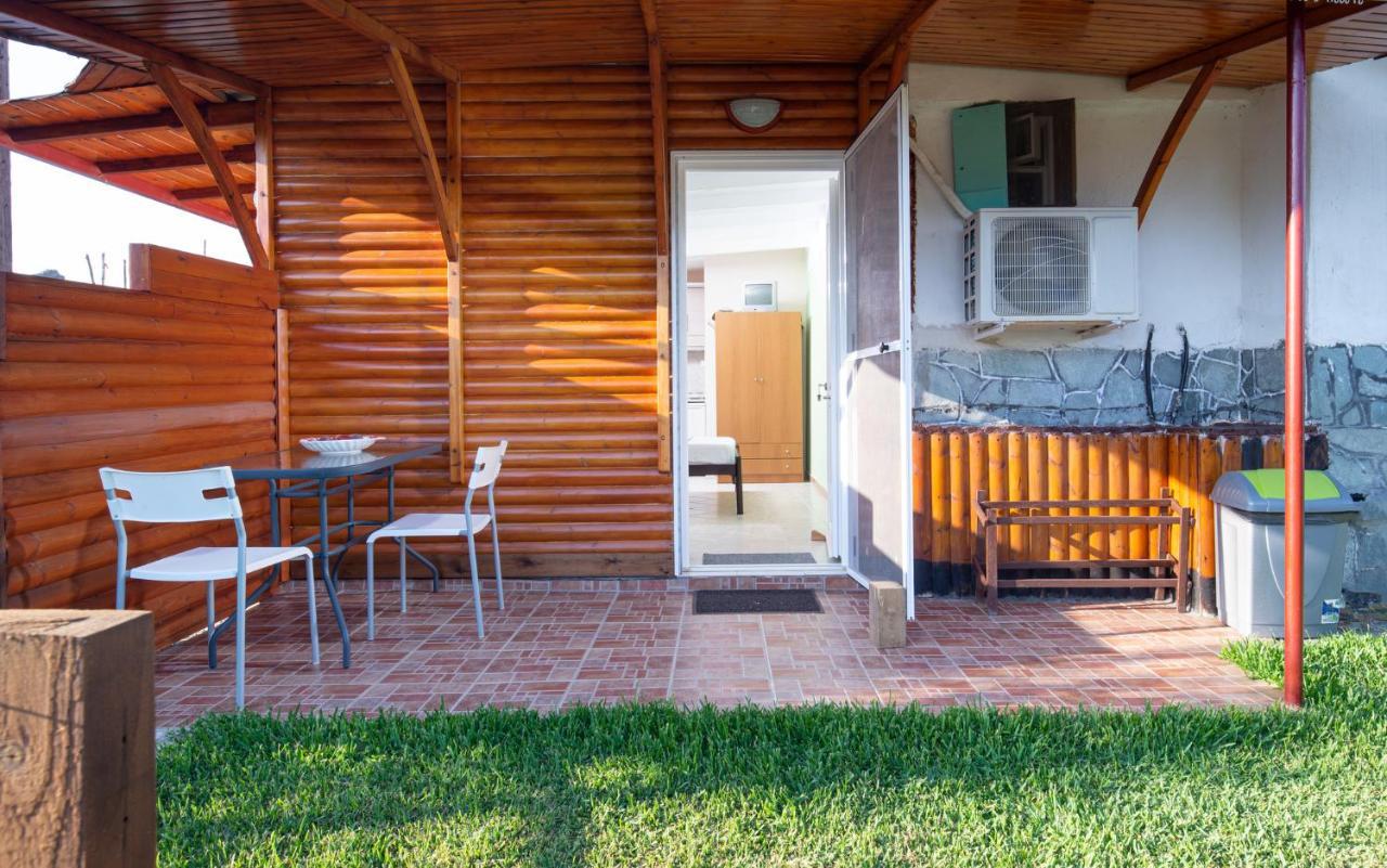 Agatha House Aparthotel Valtí Exterior foto